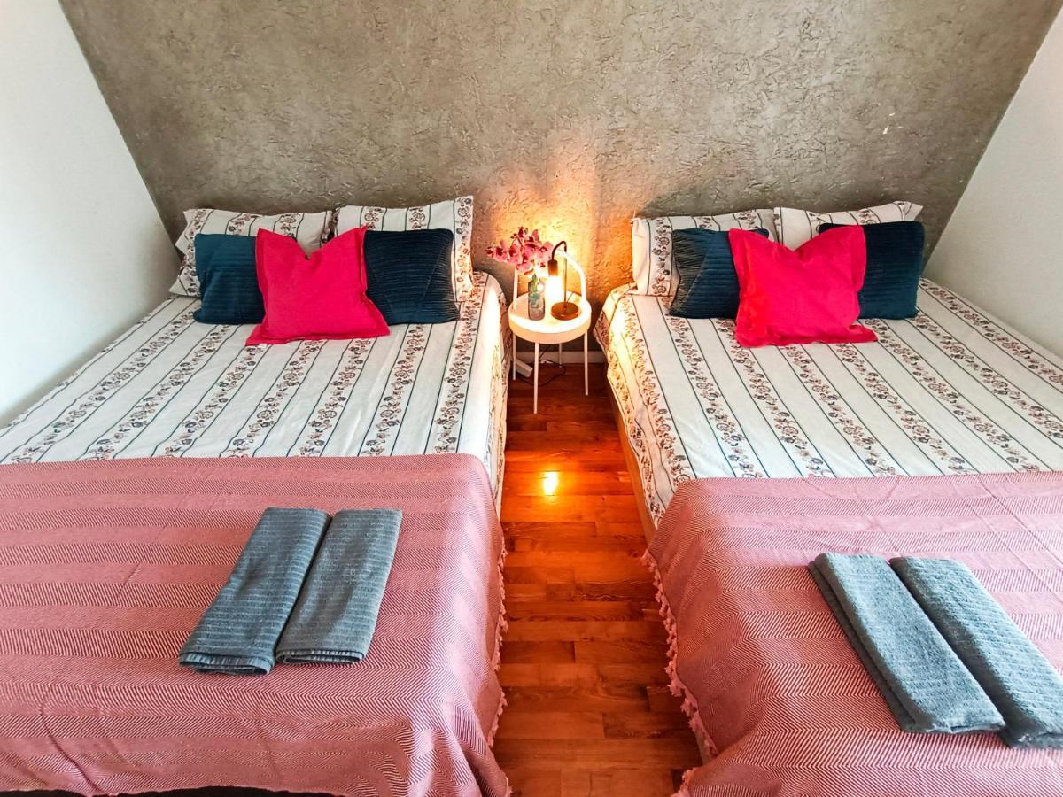 Urquinaona Rooms Βαρκελώνη Εξωτερικό φωτογραφία